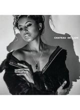 Egyptian 14k gold Ankh pendant necklace made by chateau de lion worn by a model  cdl-neck-ankh-01