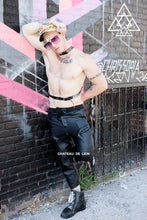 the raptor body harness made by chateau de lion. cdl-hns-rptr-01-blk