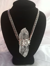 CHATEAU DE LION sterling silver spirit quartz crystal amulet necklace punk glam fashion handmade in Los Angeles and NYC.cdl-neck-sprt-crstl-01